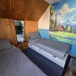 5 Bedrooms 3 Miles From Cenrre Apartment Bern